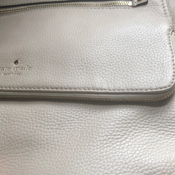 Blush gently used blush Kate Spade bag! - Picture 6 of 6